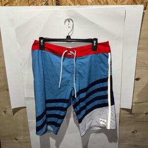 Billabong Blue and Red Board Shorts Quick-Drying Swimwear size 30